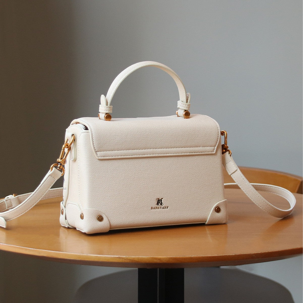 Light-luxury Intricately Embroidered Tote Shoulder Or Crossbody Bag For Women