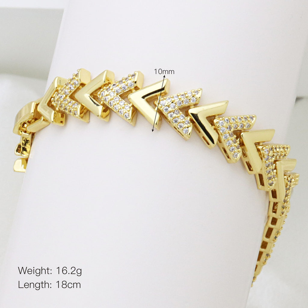 Zircon-inlaid Copper Bangle Bracelet With 18K Gold Plating Square Design Versatile And Effortlessly Luxurious